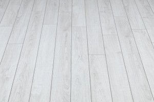 Французский ламинат 33класс 12мм AC6 Alsafloor (Альсафлор) SOLID CHIC 627 Дуб Полярный (Polar oak)