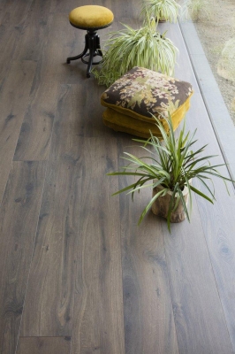 Ламинат BerryAlloc Gyant XL Dark Brown Дуб коричневый 32 класс/AC4 однополосный 62001414