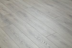 Французский ламинат 33класс 8мм AC5 Alsafloor (Альсафлор) OSMOZE 536 Дуб Лен (Linen oak)