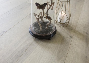 Ламинат BerryAlloc Gyant XL Light Grey B1104 Дуб серый 32 класс/AC4 однополосный