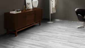 K5271 Сосна Мальтистрип Кантри (Pine Multistrip Country) Classic Touch Standard Plank 8.0 mm 32 Класс Разноширинная Серая Сосна
