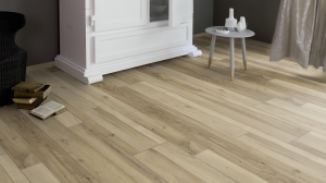 K4412 Дуб Мультистрип Тру (Oak Multistripe True) Classic Touch Standard Plank 8.0 mm 32 Класс Разноширинный Светло-Коричневый Дуб