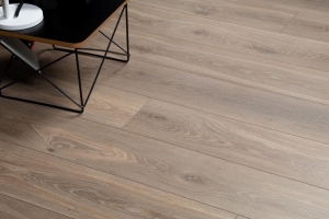 Французский ламинат 33класс 8мм AC5 Alsafloor (Альсафлор) OSMOZE 420 Дуб Таза (Taza oak)