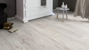 34142 Хикори Фресно (Hickory Fresno) Natural Touch Standard Plank 8.0 mm 32 Класс Однополосный Хикори